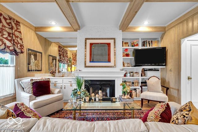 958 Tamarack Cir N Drive, Indianapolis, IN 46260