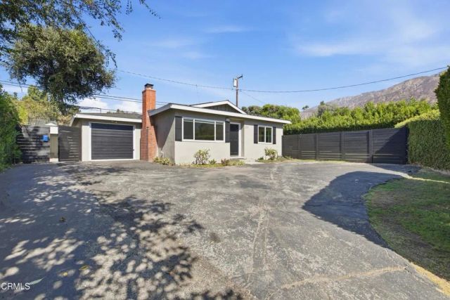 2101 Minoru Drive, Altadena, CA 91001