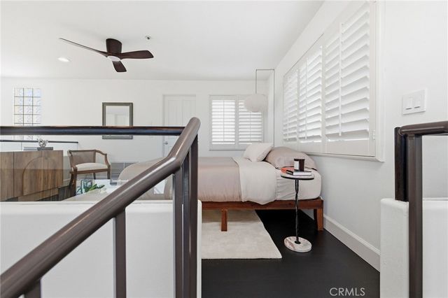 720 Manhattan Beach Boulevard, Manhattan Beach, CA 90266