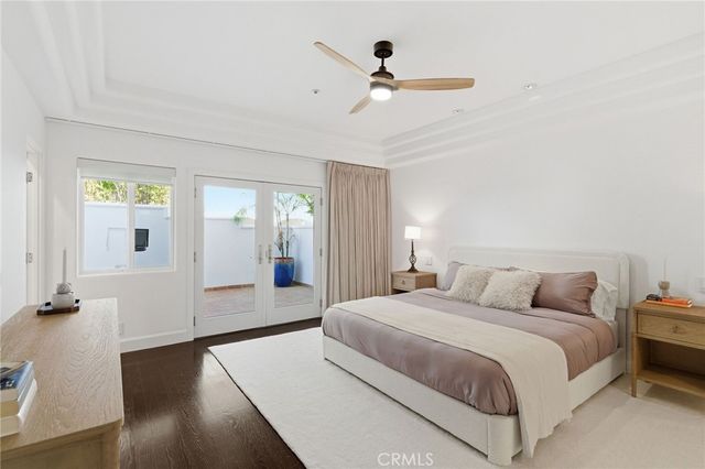 720 Manhattan Beach Boulevard, Manhattan Beach, CA 90266