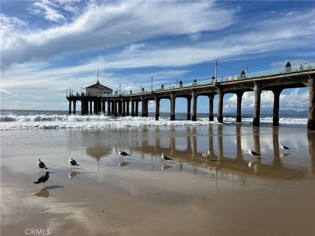 720 Manhattan Beach Boulevard, Manhattan Beach, CA 90266