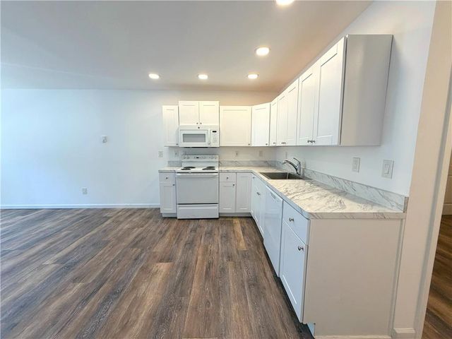 811 Itaska Street 1st Floor, Bethlehem City, PA 18015