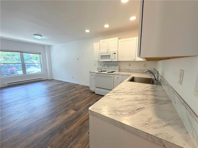 811 Itaska Street 1st Floor, Bethlehem City, PA 18015