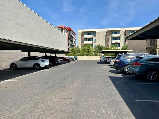 2228 E Campbell Avenue 214, Phoenix, AZ 85016