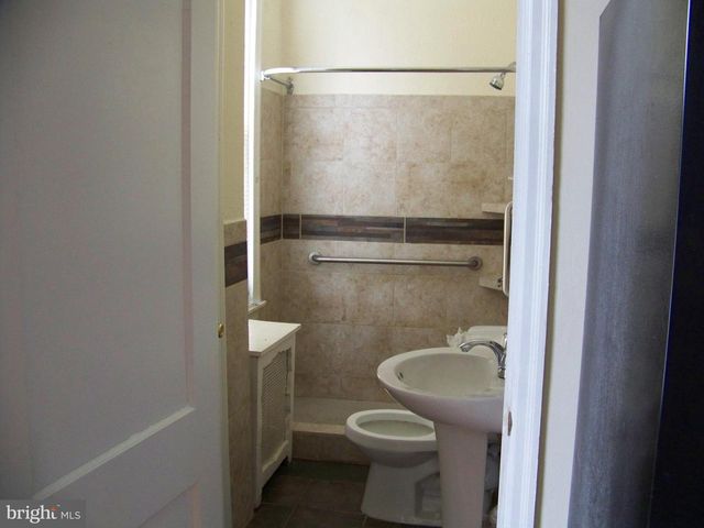 5500 N MARSHALL ST, Philadelphia, PA 19120