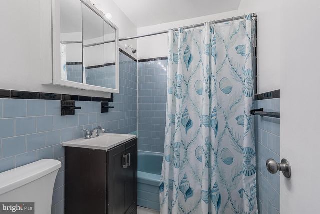 121 JASPER PL, Alexandria, VA 22304