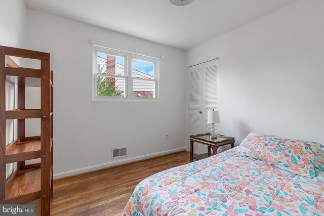 121 JASPER PL, Alexandria, VA 22304