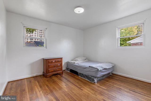 121 JASPER PL, Alexandria, VA 22304