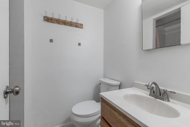 121 JASPER PL, Alexandria, VA 22304