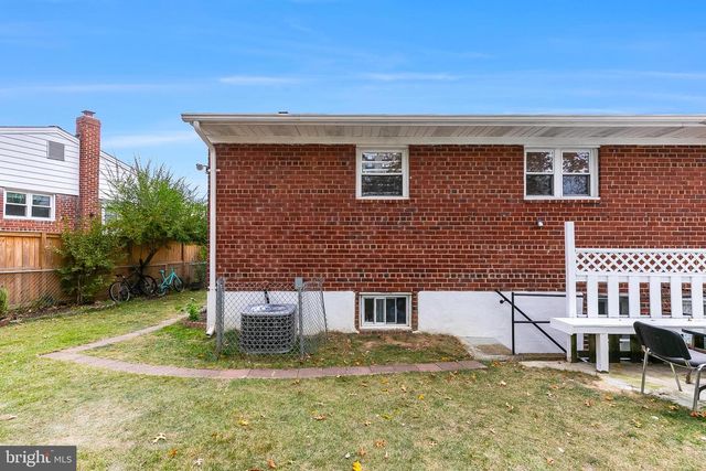 121 JASPER PL, Alexandria, VA 22304