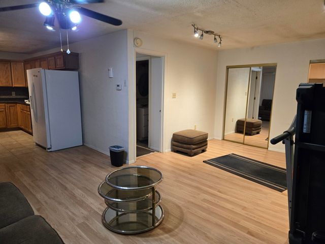 903 Rivas Road, Los Lunas, NM 87031