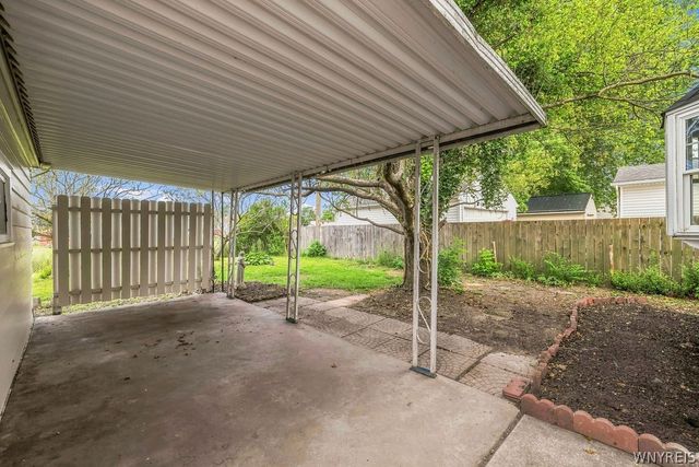 67 Elaine Court, Cheektowaga, NY 14225