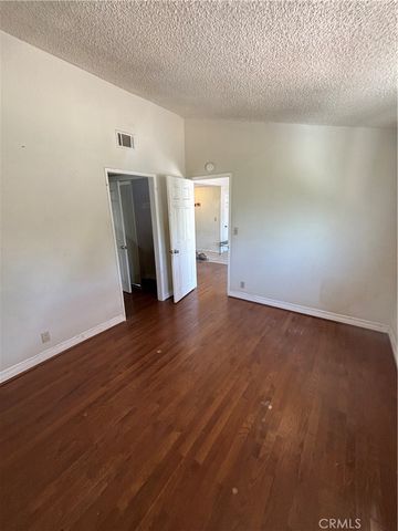 18710 Kimbrough Street, Canyon Country, CA 91351