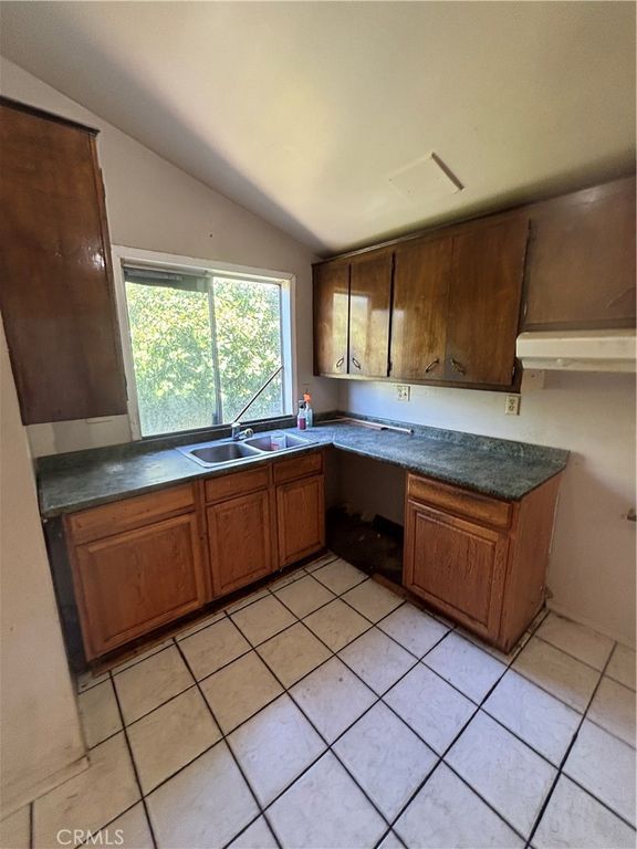 18710 Kimbrough Street, Canyon Country, CA 91351 — photo 5