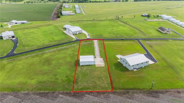 7736 Meteor Drive, Sealy, TX 77474