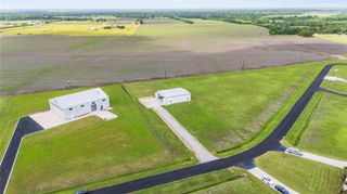 7736 Meteor Drive, Sealy, TX 77474