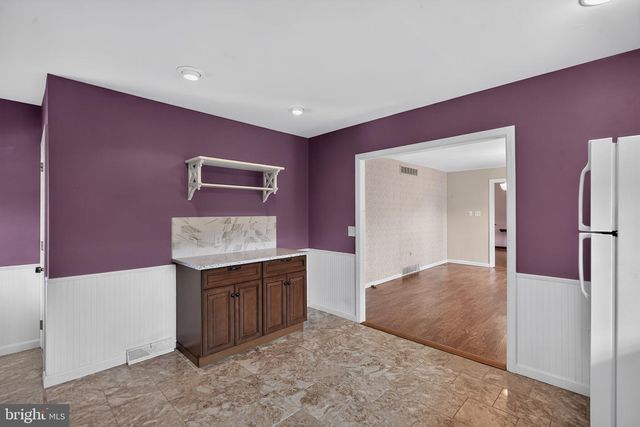 345 RIDGE AVE, Blackwood, NJ 08012