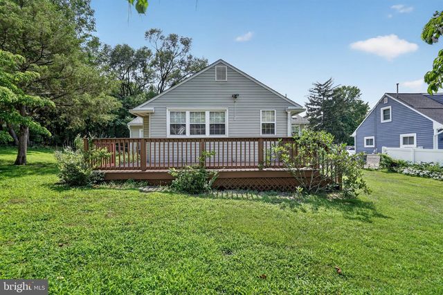 345 RIDGE AVE, Blackwood, NJ 08012