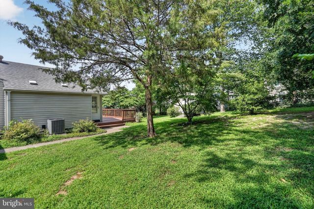345 RIDGE AVE, Blackwood, NJ 08012