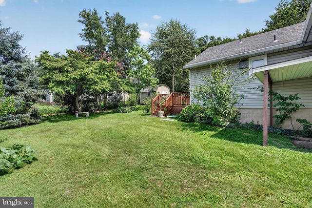 345 RIDGE AVE, Blackwood, NJ 08012
