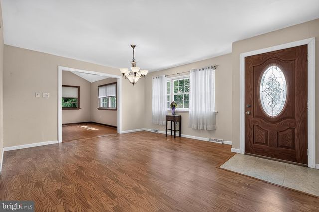 345 RIDGE AVE, Blackwood, NJ 08012