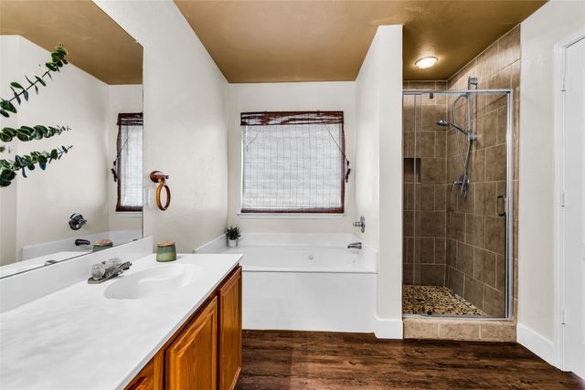 432 Maplegrove Drive, Cedar Hill, TX 75104