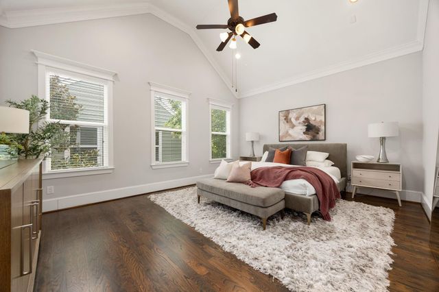 444 W 26th Street, Houston, TX 77008