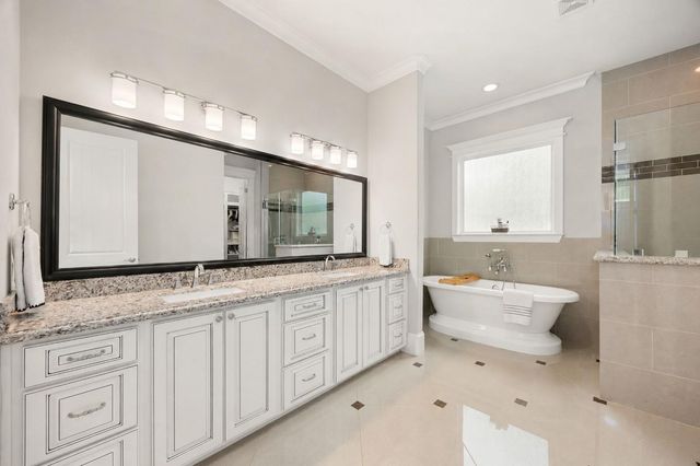 444 W 26th Street, Houston, TX 77008