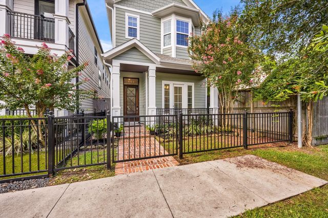 444 W 26th Street, Houston, TX 77008