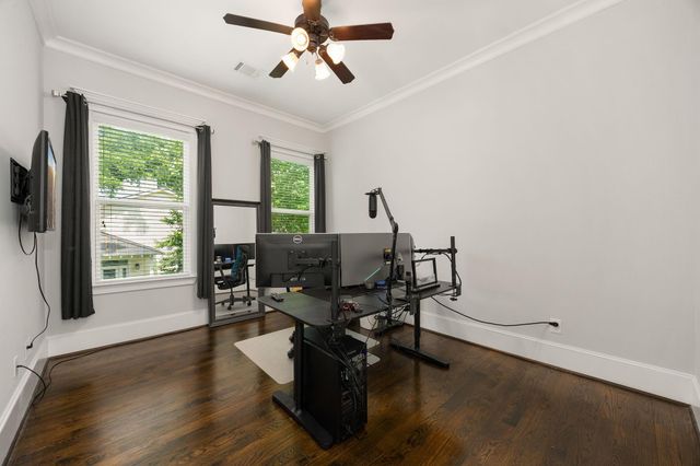 444 W 26th Street, Houston, TX 77008