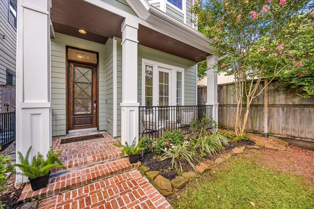 444 W 26th Street, Houston, TX 77008