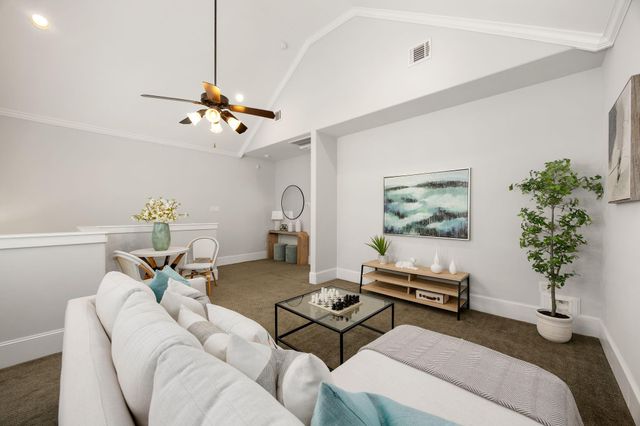 444 W 26th Street, Houston, TX 77008