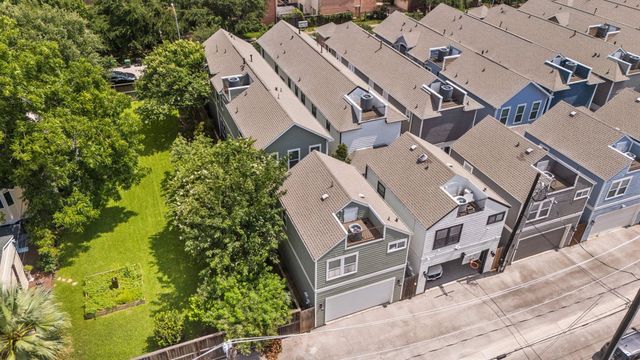 444 W 26th Street, Houston, TX 77008