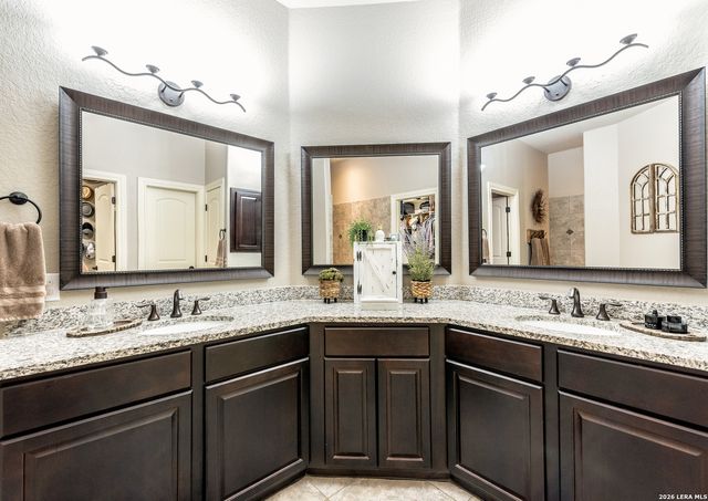 1906 Capella Creek, San Antonio, TX 78260