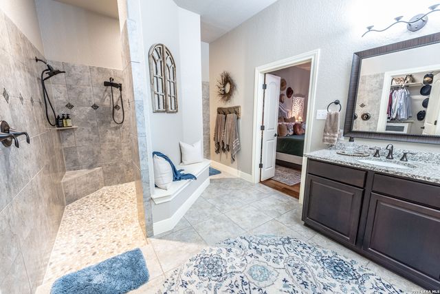 1906 Capella Creek, San Antonio, TX 78260