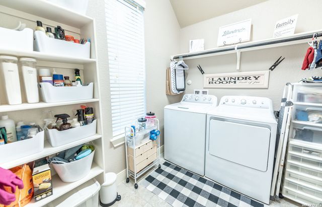 1906 Capella Creek, San Antonio, TX 78260