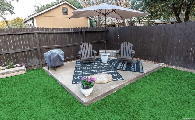 1906 Capella Creek, San Antonio, TX 78260