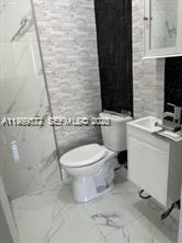 16870 SW 142nd Pl 1, Miami, FL 33177