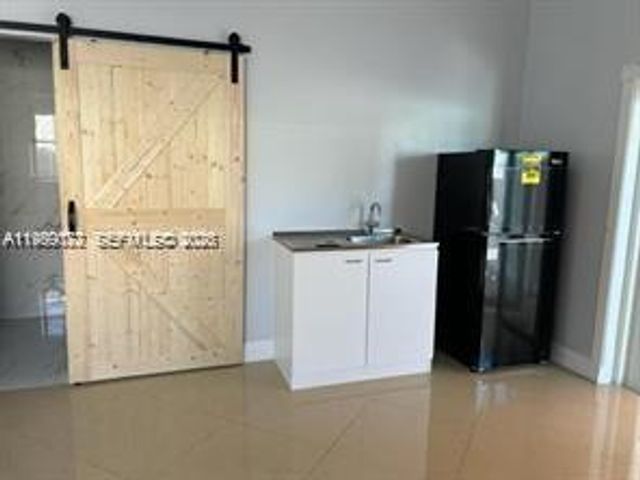 16870 SW 142nd Pl 1, Miami, FL 33177