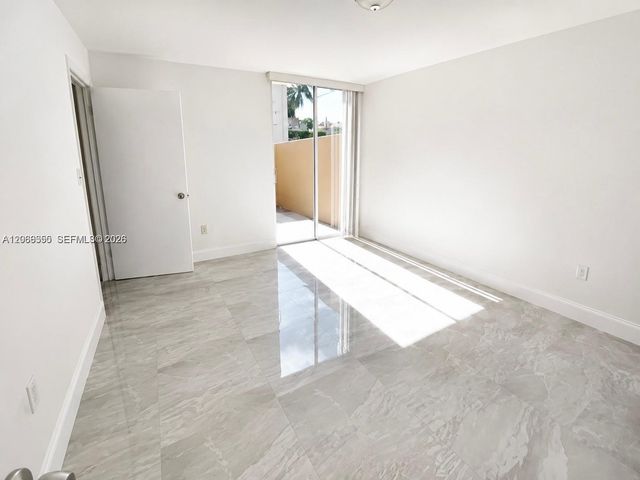 10801 SW 109th Court D103, Miami, FL 33176