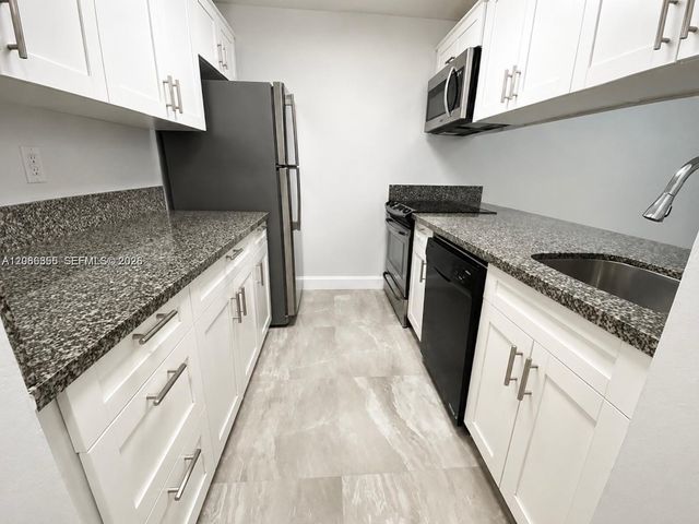 10801 SW 109th Court D103, Miami, FL 33176