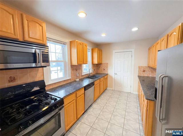 106 Hendel Avenue, North Arlington, NJ 07031