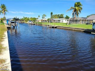 5275 Tiffany CT, Cape Coral, FL 33904