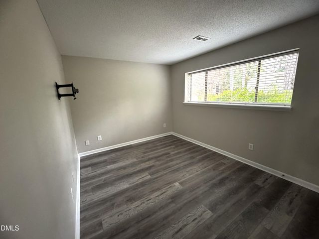 533 Pine Ridge Place, Raleigh, NC 27609