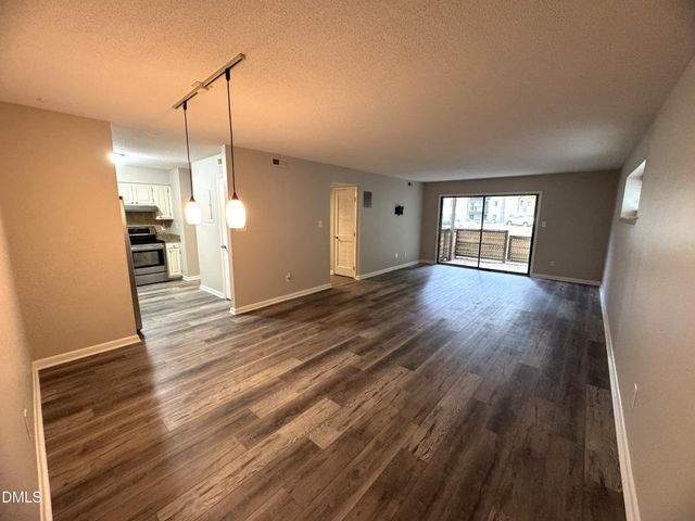 533 Pine Ridge Place, Raleigh, NC 27609