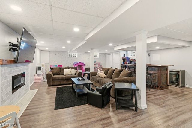 294 Milton Drive, Tallmadge, OH 44278