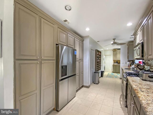 7500 MANCHESTER ROAD, Elkins Park, PA 19027
