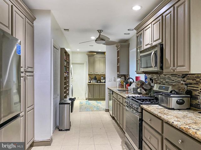 7500 MANCHESTER ROAD, Elkins Park, PA 19027