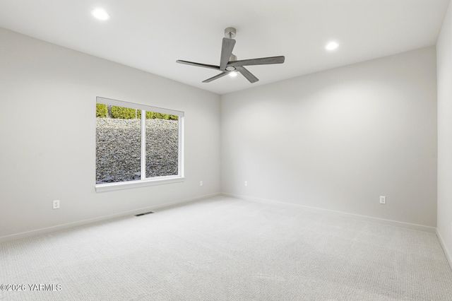 4411 Tayhill Way, Yakima, WA 98908