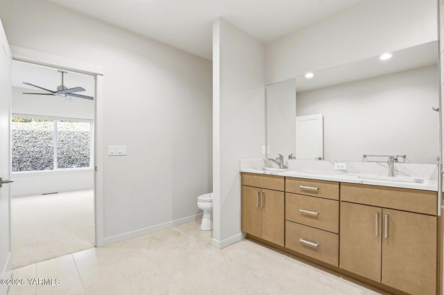 4411 Tayhill Way, Yakima, WA 98908